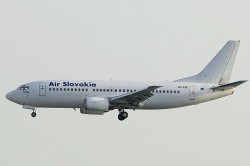 2004835_AirSlovakia_B733_OM-ASC.jpg