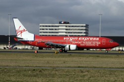 Virgin Express Boeing 737-43Q OO-VES2.jpg