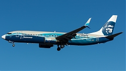N512AS_AlaskaAirlines_B738W_Boeing-House-cs_MG_5872.jpg