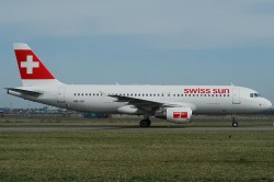7739_SwissSun_A320_HB-IJU_AP.jpg