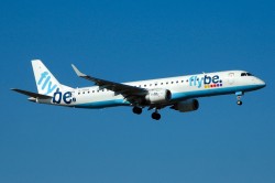 BEE ERJ 190-200LR G-FBEB(1).jpg