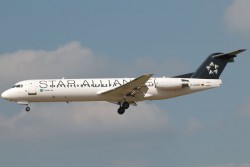 3007378_Contactair_Fokker100_D-AGPK_StarAllianceCols.jpg